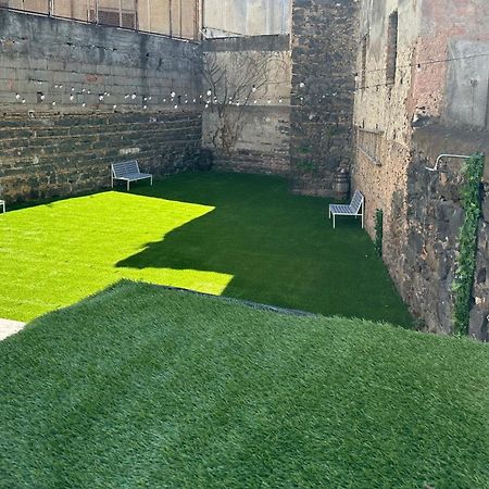 Il Giardino In Centro Apartment Catania Exterior photo